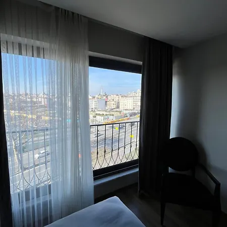 Sis Hotel Istanbul